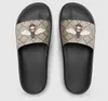 2022SS Sandalen voor dames mode rubber niet-slip strand slippers met pareleffect menand gouden spikes buiten casual schoenen voor jongens en meisjes