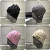 ビーニーキャップデザイナーの帽子編み帽子スカルキャップマンレディースケースレターピュアコットン快適なファッションアクセサリー複数のスタイル