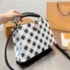 Torby na ramię designerka damska torba na ramię Wysokiej jakości skórzana sieć pusta torebka prosta stały kolor torby komunikator
