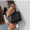 Lyxdesigners axelväskor pochette messenger väska handväska metis crossbody tote läder handväskor damer plånbok m448757557995