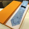 Mężczyźni Krawat Design Męskie Krawaty Moda Neck Krawat 2 Styl Letter Haft Luxurys Projektanci Biznesowa pragnienie Neckwear Corbata Cravattino 220322xs