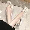 Sandaler Kvinnor All-Match Baotou Jelly Shoes Ladies Hollow Breattable Flat Female Non-Slip Fashion Spring Summer 2022