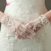 Gants de mariage en Tulle blanc ivoire court, longueur de poignet en dentelle appliquée avec perles pour femme, gants transparents pour fête de mariée, Guantes Transparentes8716244