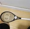 Канал Spalding Carbon Fiber Tennis Racket Rackets Оборудованные шариковые пакеты мода Luxurys Дизайнеры Grip Countervail Luxury Gift