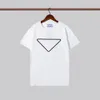 2021 Luxury Casual Prad T Shirt New Men's Wear Designer Kort ärm Prad T-shirt 100% bomull av hög kvalitet grossist svartvitt
