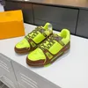 High quality luxury Spring and summer men sports shoes collision color outsole super good-looking mkjl568