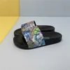 Yucheng01 män kvinnor tofflor mens rand slide blom gummi svart låsande g pursuit pool flora matelasse röd vit sommarstrand ggity