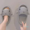 2022-zomer Mooie haaienvorm Vrouwen slippers cartoon koppels glijden strand sandalen niet-slip zachte eva huis badmeisjes slippers