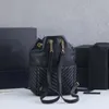 Corrente joe mochila feminina pacote de volta em forma de v acolchoado couro genuíno grande capacidade bolso preto sacos de ombro bolsa tote bag251f