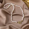 Chokers Minar Vintage Natural Barroco Barroque Collares de perlas de agua dulce para mujeres Dama Gold Toggle Cierre Collar Collar Joyería