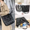 Sacs de soirée Casual Down Rembourré Fourre-tout Hiver Coton Pad Femmes Épaule Grand Nylon Matelassé Sac À Main Designer Chaud Shopper Bandoulière Nouveau 220507