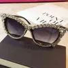 Fashion Women CatEye BlingBling Diamond Crystal Cat eye Sunglasses Rhinestone Frame Womens Sun Glasses 220524