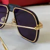 ゴールドカルタマンパイロットサングラス女性のファッションアイウェアレザーバックルデザイン偏光サングラス再帰反射眼鏡メタルフレームスクリューデザイナーメンズサングラス