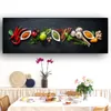 Décoration murale sur le thème de la cuisine Légumes et assaisonnements dans la table Peintures sur toile Aliments Ingrédients de cuisine Toile Art Print Decor