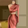 Elegante abito da sera lungo da ballo a sirena in cristallo con una spalla Plus Size Abito da sera arabo Dubai Vestidos De Fiesta260T