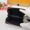 Women Luxurys Designers Short Long Wallets Spring in the City Gradient Handbag Classic Flower L Bag Ladies Travel Wallet Zip Coin Purse 11cm With Box