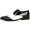 Oxfords hommes chaussures habillées 2019 classique noir et blanc chaussures de mariage d'affaires formelles en cuir véritable chaussure masculine