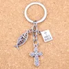 20 stks Nieuwe Mode DIY Sleutelhanger Jesus Cross Book Holy Bijbel Hangers Mannen Sieraden Auto Sleutelhanger Souvenir voor Gift AA220318