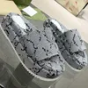Joint Luxury Men Women's Thick Sole Slipper and Sandals Suede höjande Muffins Casual Print Ladies Platform 5.5 cm Sandaler Par Slipare 35-45