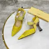 Дизайнер заостренные ноги 2-strap с шпильными туфлями матовые кожаные заклепки сандалии женщины с шипами на высоких каблуках насосы F3221