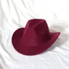 Mulheres Homens Fedoras Western Cowboy Fedora Chapéus Mulher Homem Chapéu de Feltro Masculino Jazz Cartola Aba Larga Boné Feminino Masculino Moda Outono Inverno Bonés Festa Presente de Natal Atacado