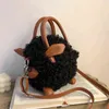 Chica divertida forma de oveja mini bolso de mujer empalme de felpa mano personalizada mensajero lote 220509