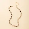 S2939 Fashion Jewelry Black White Faux Pearl Cute Heart Pärled Halsband Love Beads Chocker Halsband