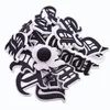 팔찌 팔찌 DIY에 대한 도매 오래된 영어 알파벳 문자 악어 매력 PVC 구두 방해물 매력
