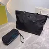 Klasik cüzdan zinciri omuz tasarımcıları ile yeni 3 parçalı set lüks üçgen naylon çantalar crossbody çanta yeni stil akşam çantası