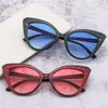 NOVITÀ Occhiali da sole Flash Powder Frame Occhiali da sole Ombrosi Occhiali anti-UV Cat Eye Occhiali da vista Donna Ornamentali