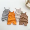 Sommar baby ribbade romperkläder småbarn ärmlös sling spädbarn jumpsuit mjuk bomull bodysuit m4148