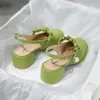 Sandalen sandaalvrouwen zomer 2022 dik met Baotou Franse minderheid Koreaanse fee -rok Mary Jane High Heelsandals