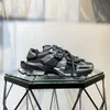 Vader damesschoenen zomer ademend dun paar 2022 nieuwe lente en herfst gemengde materialen sneakers g ruimte kmkjkn002