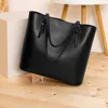 Totes Women one shoulder shopping bag Big high-capacity High quality Genuine leather material Wholesale Fashion Bags Mom Handbag Tote Two color splicing C668