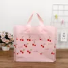 Emballage cadeau sac de rangement en plastique rose avec poignée motif cerise rouge sacs à provisions épais emballage de vêtements 33x25x6cmcadeau