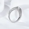 Anneaux Moissanite Rings blanc plaqué 925 Bague de bijoux en argent sterling pour le mariage