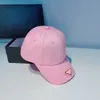 Style Style Ball Caps Homens Ajustável Cap de Esportes Chapéu Outdoor Mulheres Sun Hats Metal Triângulo Ícone Golfe Chapéu curvado