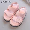 Fashion Childrens Sandals Simplicity Pinkycolor Beach Shoes For Boy Girls Summer Pu Leather Soft Sole Breathable Kids Shoes 220621