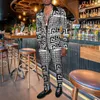 Tute da uomo Primavera Autunno Abiti casual Camicia a maniche lunghe Pantaloni Set da 2 pezzi Vintage Harajuku Stampa Abbigliamento da uomo Trendy StreetwearM