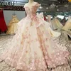 Najnowsze sukienki ślubne 3D Kryształki Krzyki Backless A line Chapel Train Koronki Bling Zwykłe kości słoniowej księżniczka Bridal Suknie 403