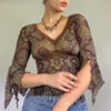 Rapcopter Lace Floral Crop Top Estetisk Y2K T Shirt Grunge Vintage V Neck Höst Pullovers Kvinnor Harajuku Gullig Tshirt Koreansk 220407