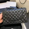 2024 10A Qualité miroir classique matelassé double rabat sac 25 cm moyen haut niveau sacs en cuir véritable caviar agneau noir sacs à main épaule designer sac à main 1025ess