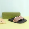 Högkvalitativa Flat Tofflor Kvinnors Casual Slides Factory Footwear Sandaler Kvinnor Skor Sommarskor Lam