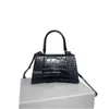Mała torba 2022 Top Luksusowy projektant damski Krokodyl Wzór torby na ramię na łańcuchu skórzana torebka Ladiess Canvas Messenger 15 Style z pudełkiem 681697