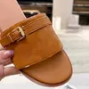 Lock It Mule Sandalias planas Toboganes para mujeres Slipper de verano Mujeres Diseñador de tacón negro de cuero de tacón blanco con caja NO372