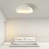 Plafoniere Lampada da camera da letto nordica Semplice e moderno Led Personalità creativa Triangolo Geometria Studio Balcone Illuminazione d'ingressoSoffitto