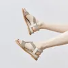 Talon femmes sandales été chaussures compensées en cuir fond souple bande élastique strass Zapatos Para Mujersandals 22386