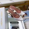 Amina Muaddi Tasarımcılar Topuklu bayan sandalet yüksek topuklu ayakkabılar sivri toesl kristal toka yaz gelinlik topuk kayışı hakiki deri taban sandalet kutusu