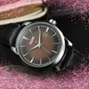 Data de namoro automático Business Watch Stopwatch 40mm Quartz Data diária Data de aço inoxidável Relógio Sapphire impermeável Super luminoso Men's Wristwatch