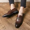 Yeni Varış İngiliz Retro Metal Dekorasyon Oxford Ayakkabı Moccasins Düğün Prom Homecoming Party Fearwear Zapatos Hombre